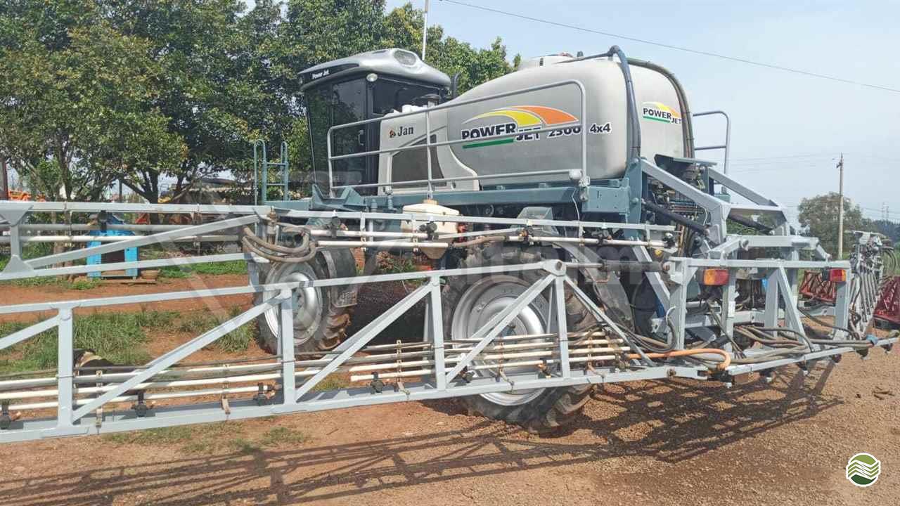 PULVERIZADOR JAN POWER JET 2500 Tração 4x4 Itaimbé Máquinas - Massey - Matriz SANTA MARIA RIO GRANDE DO SUL RS